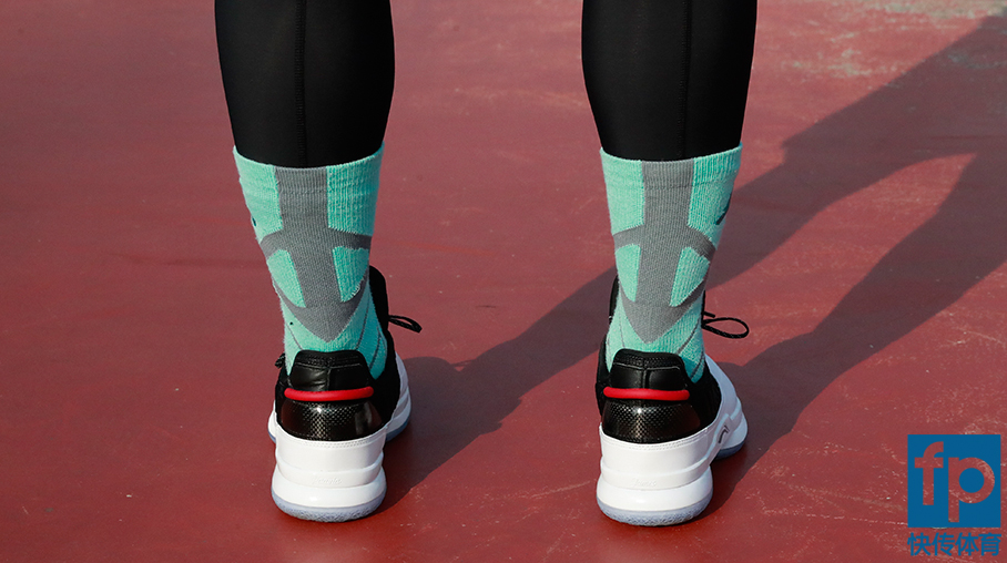 李宁篮球鞋韦德之道7,李宁韦德之道裂变7测评