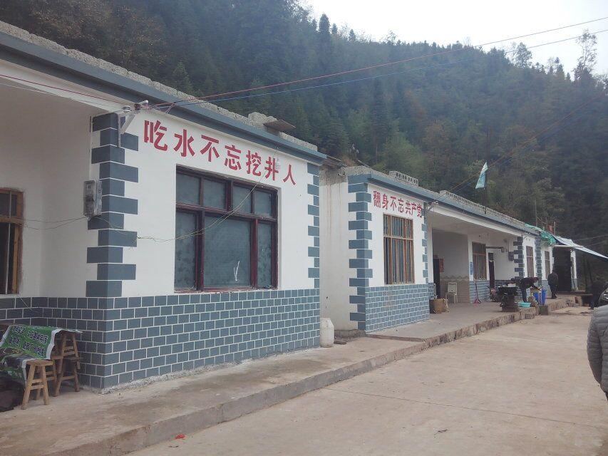 鏉ㄦ椽鍒氬勾鏀跺叆澶氬皯,濞佷俊澶ф渤闀囨潹娲垰