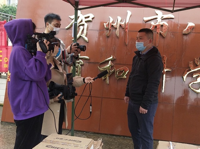 春暖爱不止!车仆各地经销商助力当地抗疫复学进行时