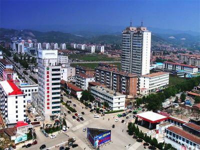 灞辫タ璧勬簮涓板瘜鐨勫幙,灞辫タ鏄竴涓梾娓歌祫婧愪赴瀵岀殑鐪佷唤