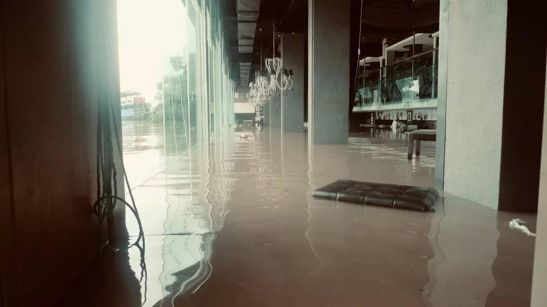 这间“咖啡馆”，记录着重庆最潮流的生活