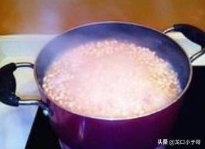 农村土法做黄豆酱需要晒干,河南中牟土法自制黄豆酱的全过程