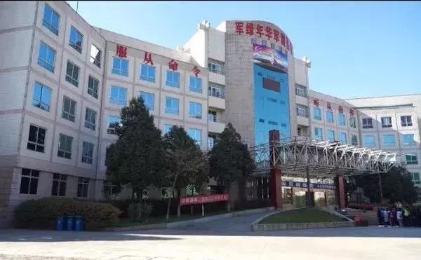 我是小勇士——8099999绝地求生冬令营开始集结