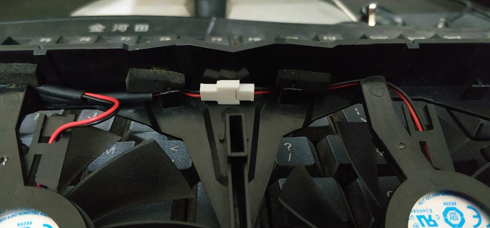 铭瑄1050显卡风扇加油正确方法,铭瑄1050ti显卡供电怎么插