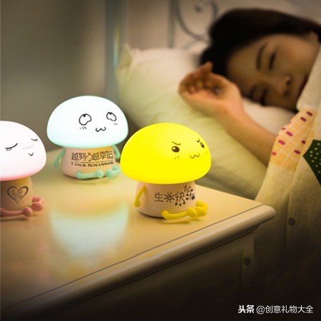 圣诞节送给女朋友很实用的东西,圣诞节礼物送女友实用