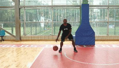 背后运球教学帕克,帕克转身运球教学视频