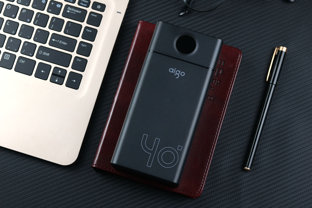 aigo充电宝10400毫安使用说明,AIGO聚合物充电宝怎么样