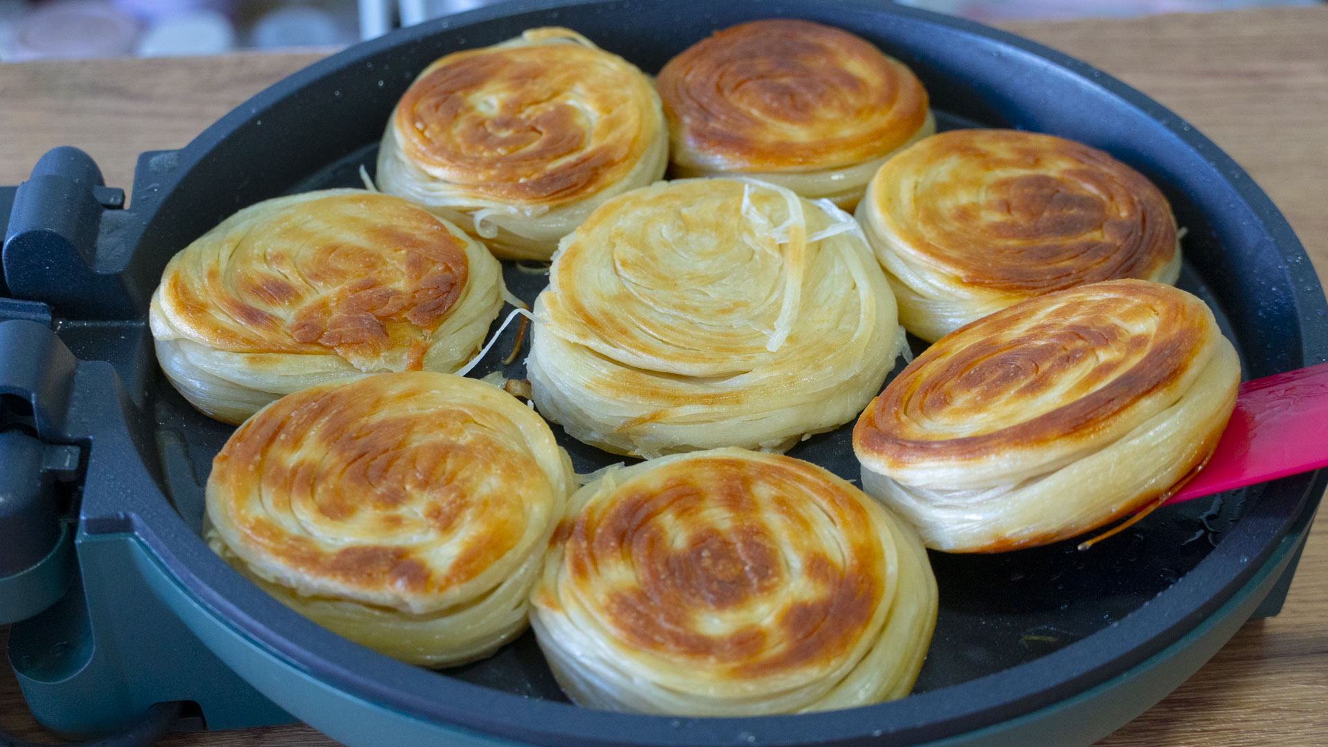 面粉别蒸馒头了教你懒人做法,面粉别只蒸馒头了试试这创意做法