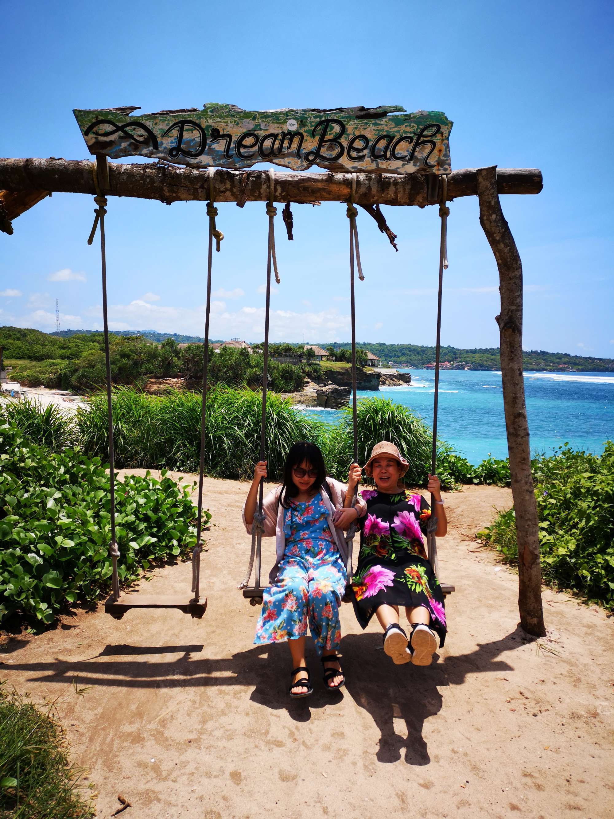 巴厘区蓝梦岛,蓝梦岛的海水超级美