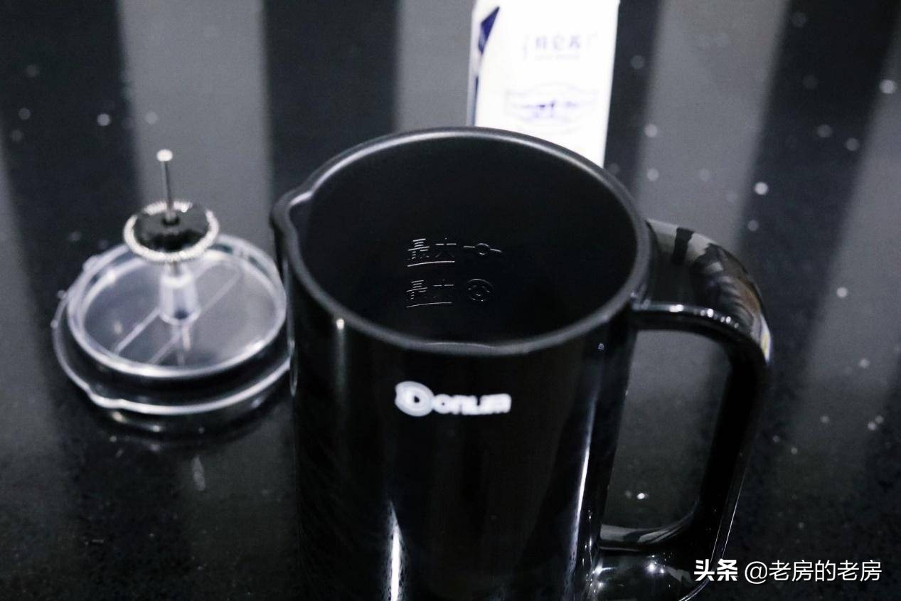 在家喝卡布奇诺,你需要一台什么样的咖啡奶泡机?