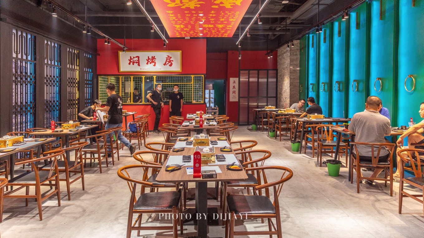 成都人气最旺的网红美食了解一下,成都万年场美食网红店