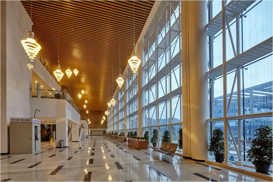 引领现代医院设计理念——台州恩泽医疗中心：会呼吸的医院