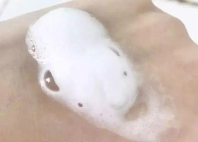 买洗面奶别跟风!洗面奶成分揭秘,看看你的洗面奶有没有中招