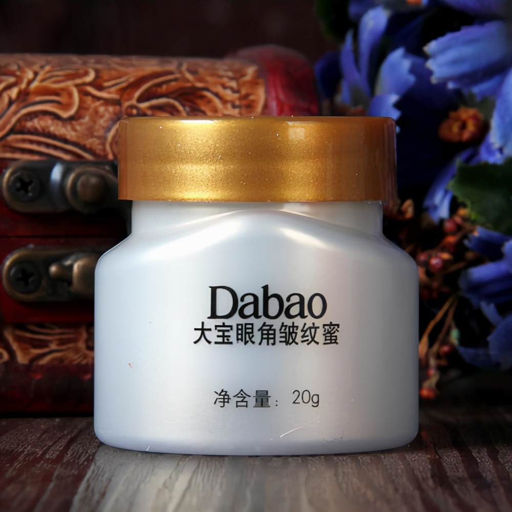 身边这5种“买得起”的老牌眼霜，别嫌弃是小牌，口碑不比大牌差