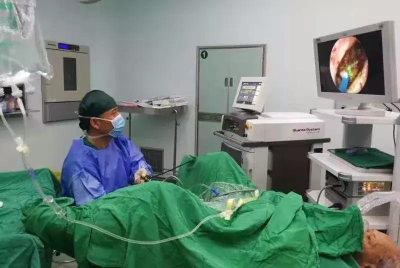 前列腺增生微创钬激光手术,前列腺微创钬激光