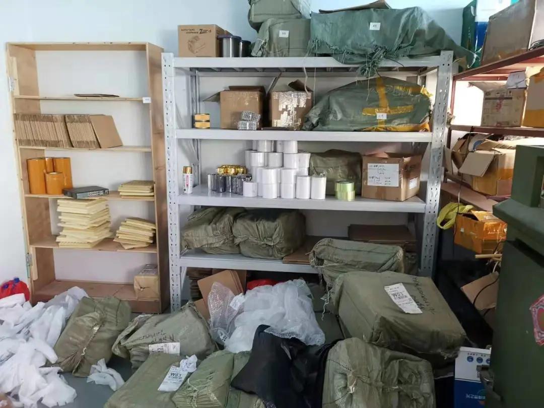 微信、闲鱼上“闪闪动人”的名牌首饰,其实是……