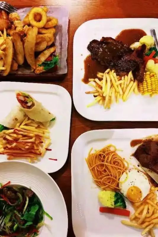 全国高校食堂美食排名,高校美食大赏隔壁都馋哭了