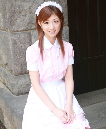 小仓优子早期写真