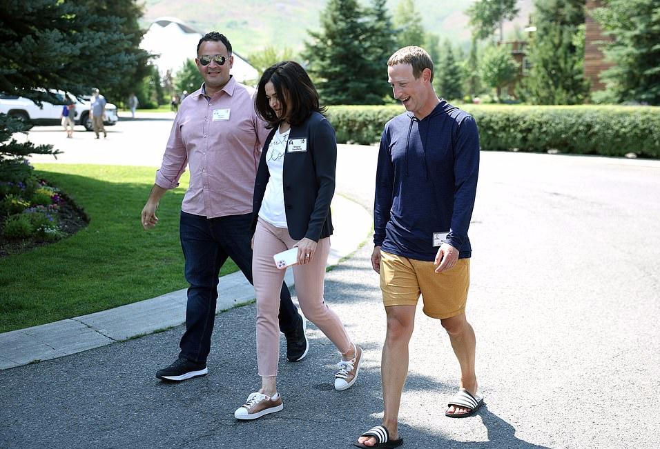 默多克邓文迪扎克伯格,扎克伯格上海跑步