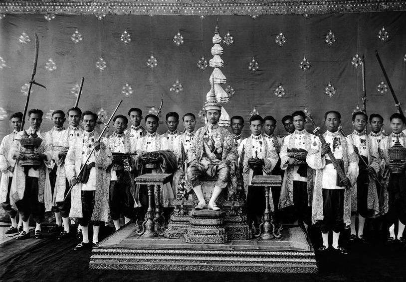 泰国的国王有实权吗,泰国国王和军方谁有实权