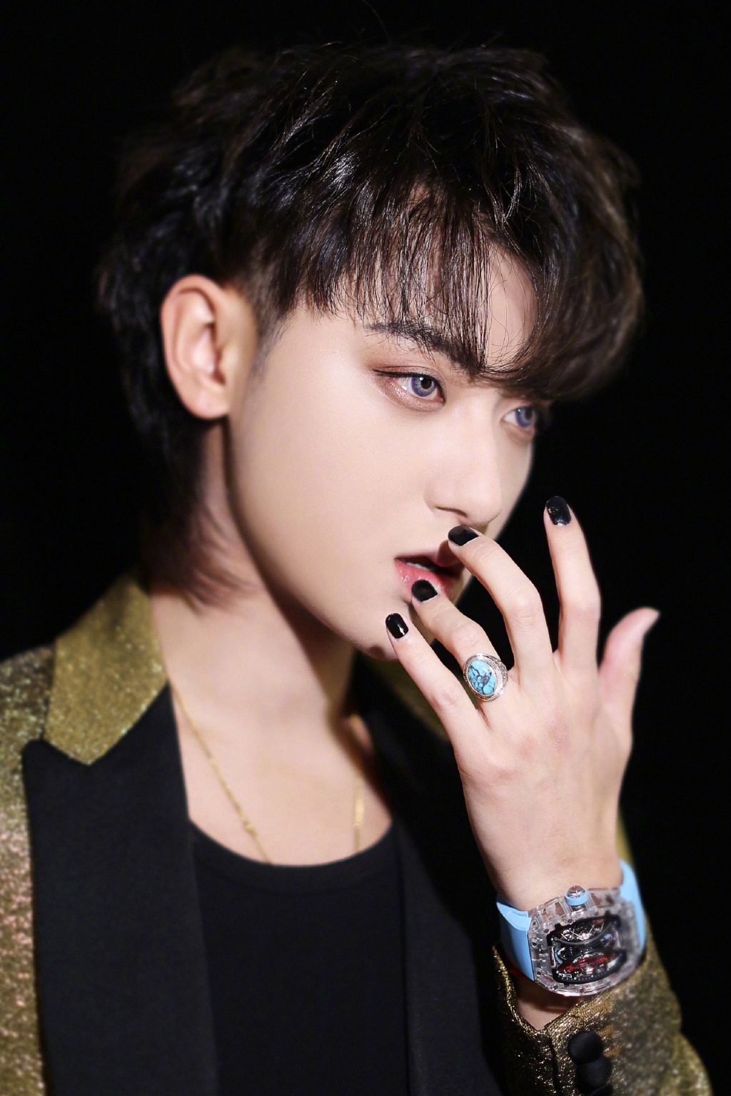 微博之夜杨颖杨幂讨论热巴,微博之夜迪丽热巴与邓超