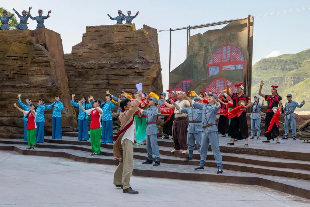 壶口黄河壮美表现,壮美的黄河壶口大瀑布