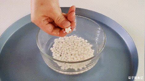 西米要热水下锅还是冷水下锅,西米要冷水下锅还是热水下锅