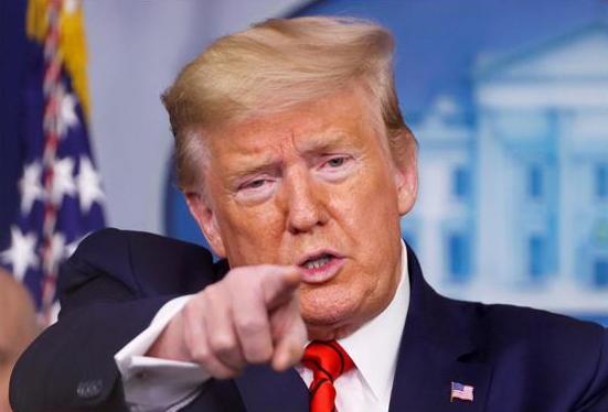 死亡超3万！撤侨令后，董卿双标人设尽毁，张艺谋748万躲过一劫