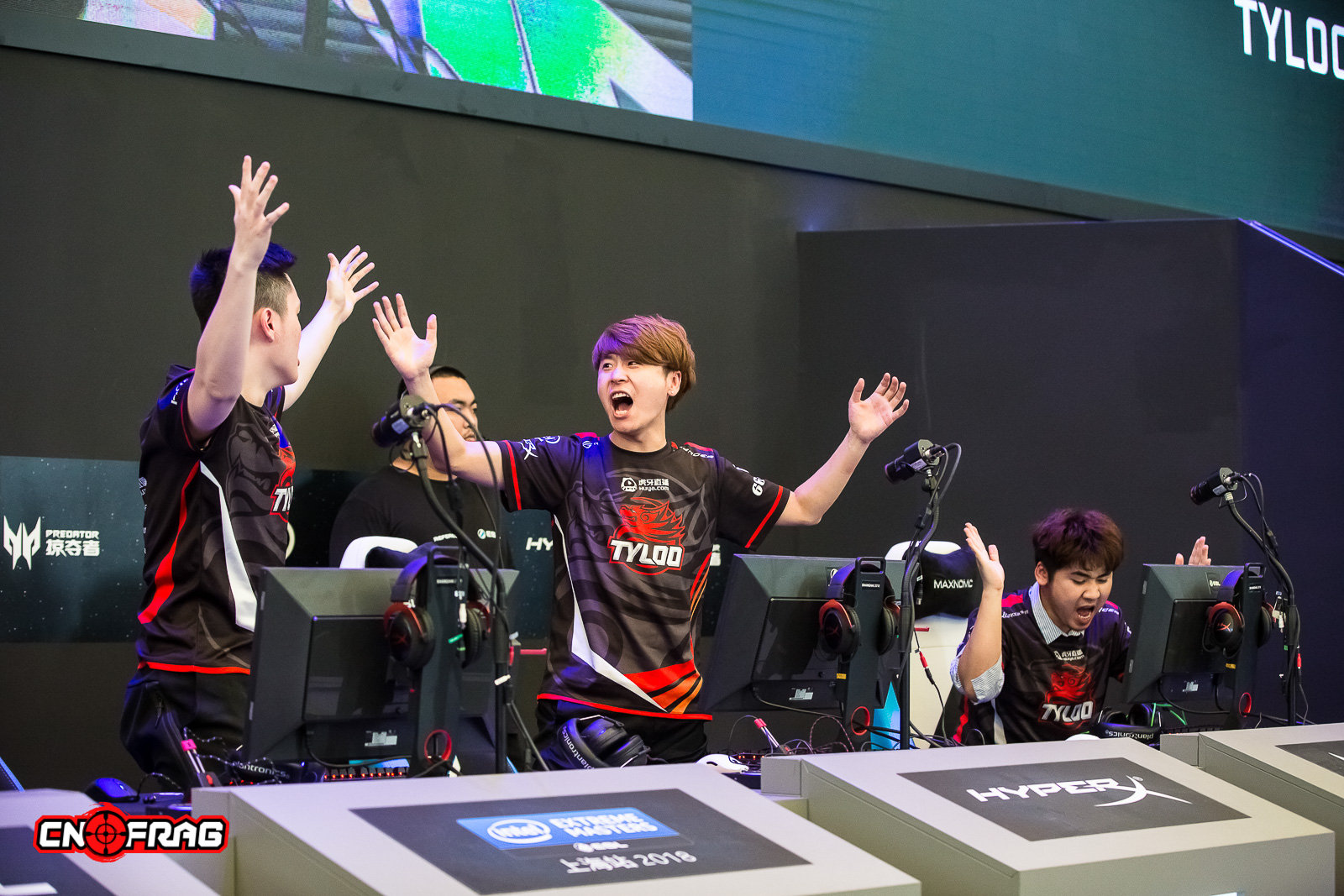 TheYearinPhotos-cnFrag2018年度电竞图片