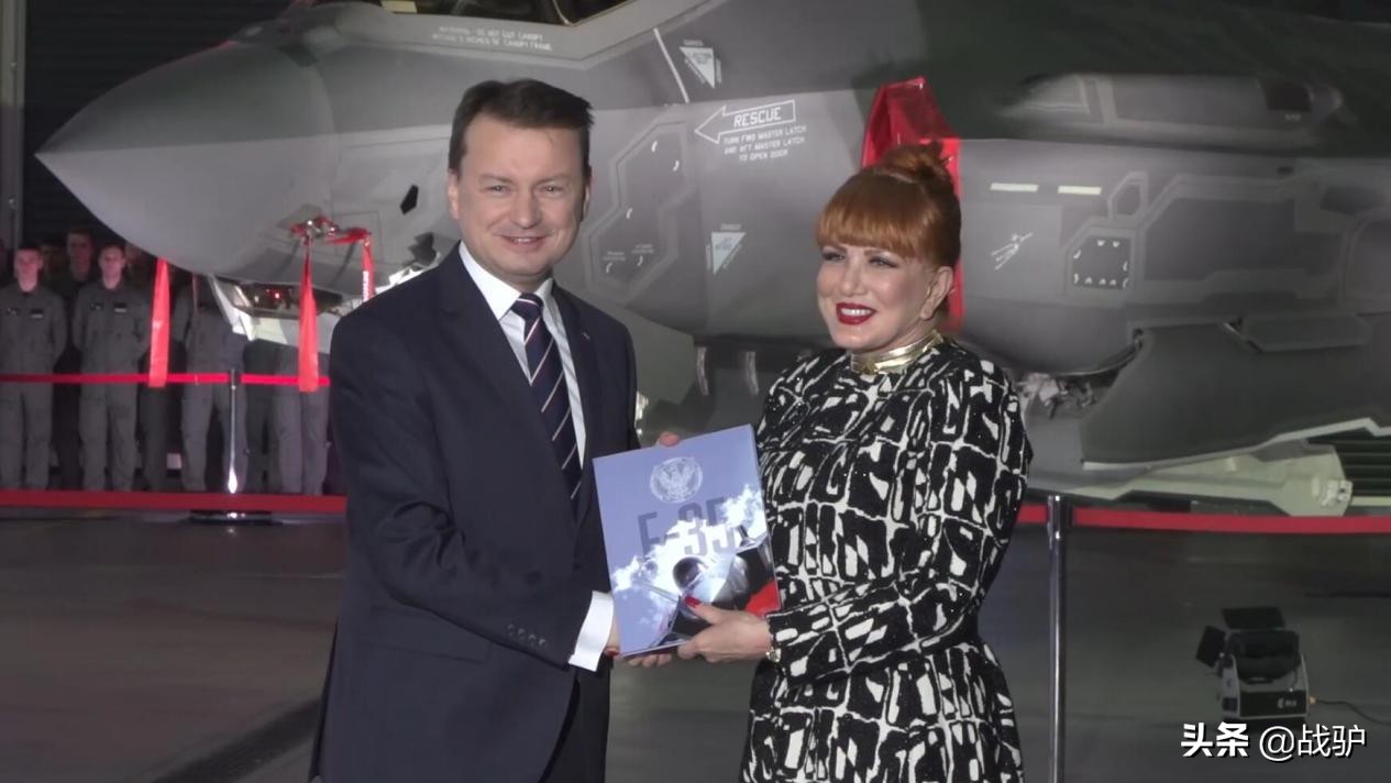 波兰与美签署购买f-35战机合同,波兰订购多架f35