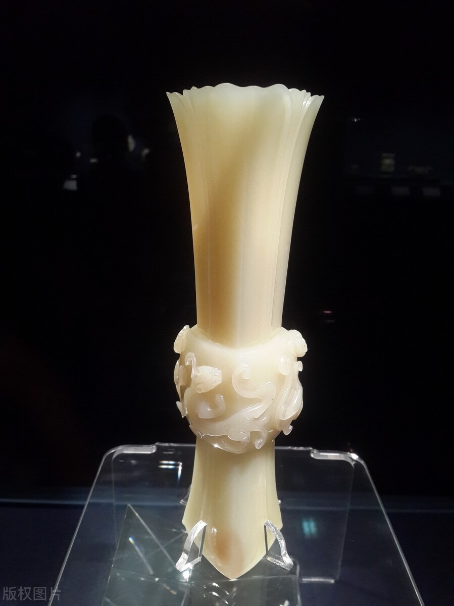 黄帝南巡浙江会稽，当地苗民遇到大难，黄帝传授新技术救人