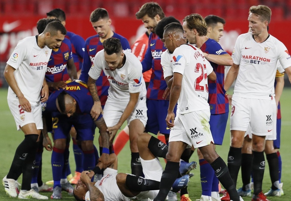 巴萨落后三球梅西拯救视频,巴萨梅西三次落后三次打平