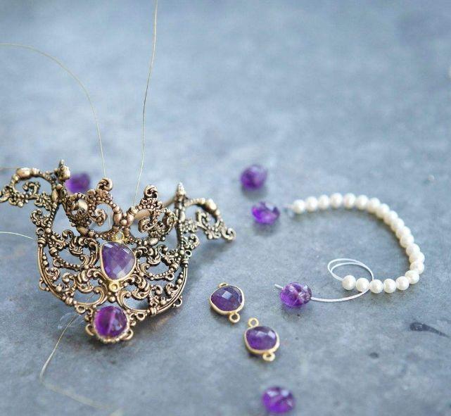 佩戴水晶饰品几个不能不知的讲究,佩戴水晶珠宝那些事