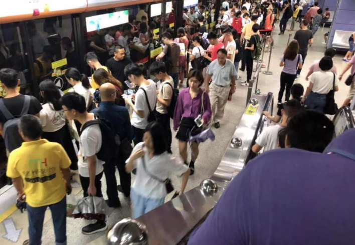 寒门出路在远方,寒门学子跨越阶层的出路