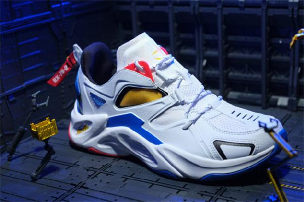 361度三体联名跑鞋配色推荐,361°跑鞋曝光