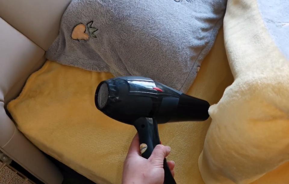 冬天睡觉被窝太冷?耍个小聪明,不用电热毯,一分钟被窝暖烘烘的