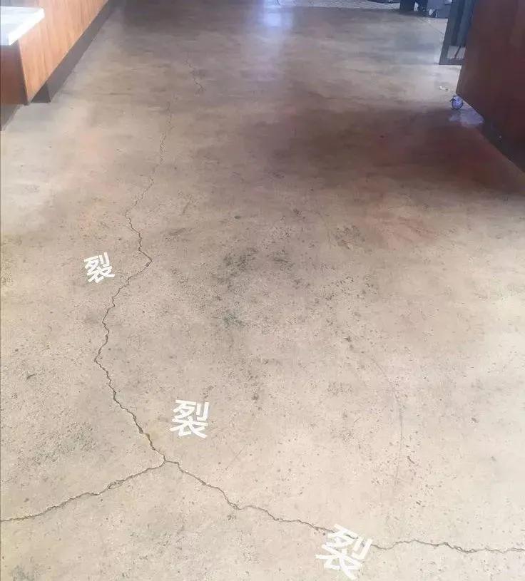 家装自流平地面怎么样,家装地面自流平风格