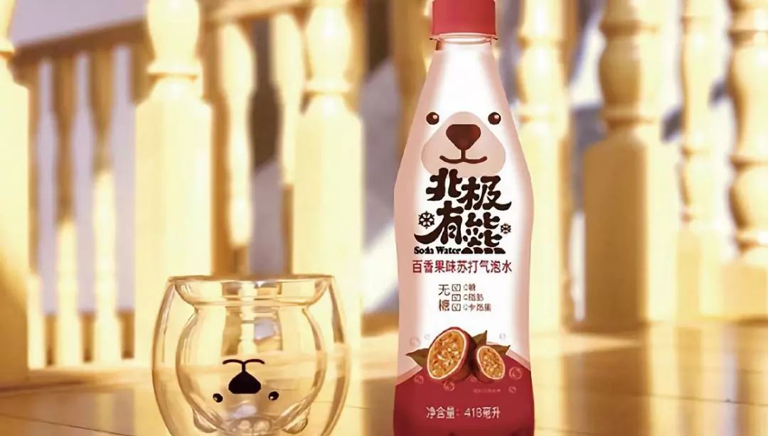 麦当劳换全球CEO，有投行不满百威亚太上市佣金分配……