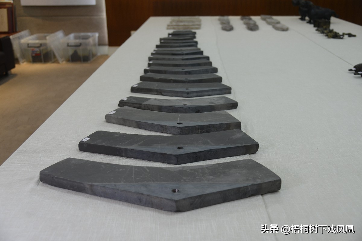 从盗猎者手里买动物放生,从盗墓者手中抢出的国宝玉器