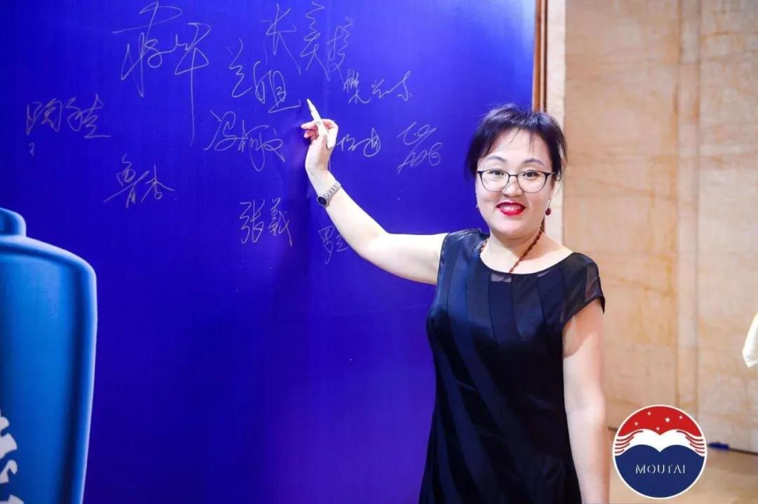 致敬！兰州酒类行业最美“她”力量