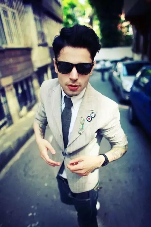 热天薄款西服,夏天怎么穿西服不热