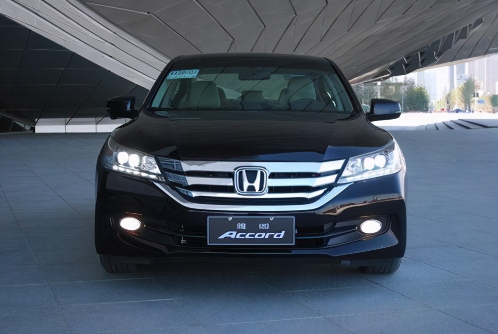 致敬最后的自吸i-VTEC——雅阁九代