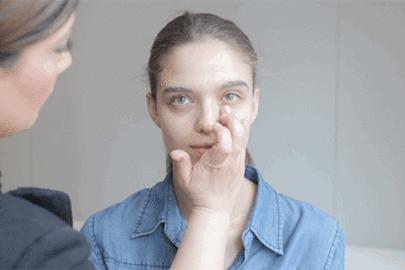 48岁贾静雯状态惊艳美貌依旧,贾静雯如何保持自己的颜值和身材