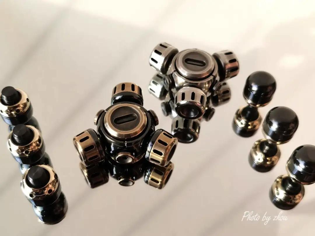 蒸汽朋克熔炉指尖陀螺,好玩又炫酷的指尖陀螺推荐