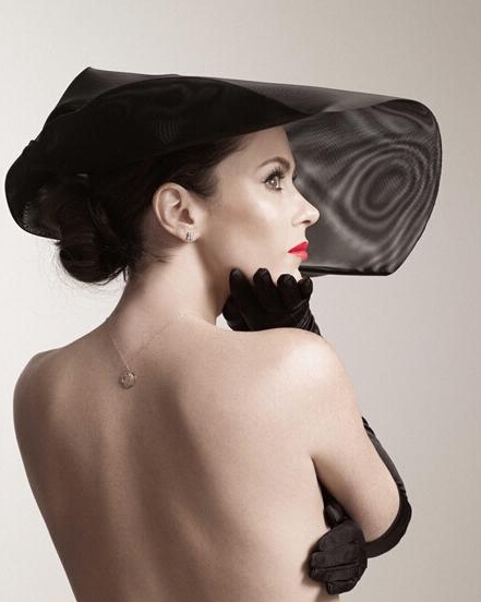 冬天背上长痘痘的原因和解决方法,肩膀背上长痘痘的原因和解决方法