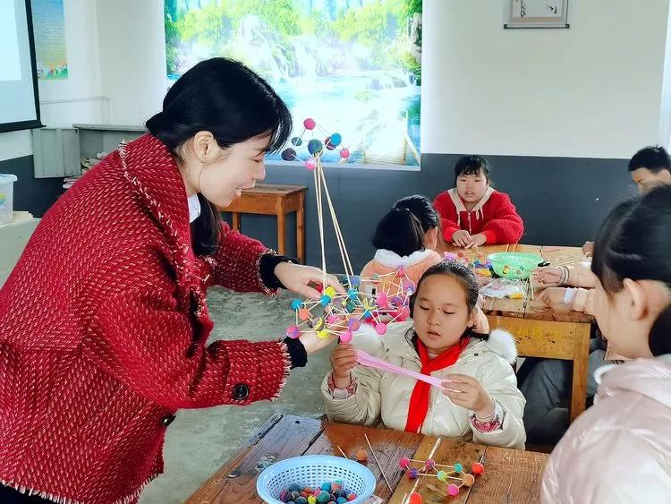 长沙砂子塘第二小学,湖南省长沙市雨花区砂子塘小学