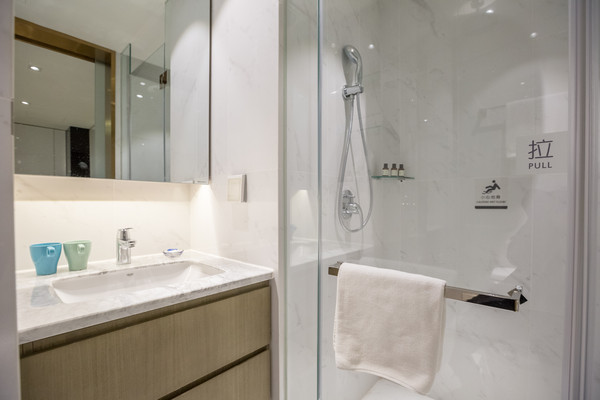 閲嶅簡婢崇編鍥介檯閰掑簵鍏瘬,婢崇編鍥介檯鍏瘬閰掑簵