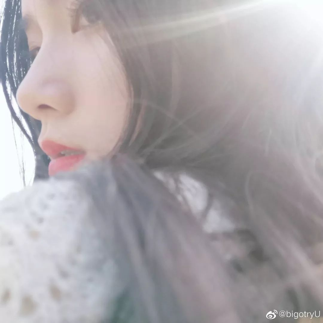 高鼻梁的女生到底有多好看,高鼻梁的女生好看吗