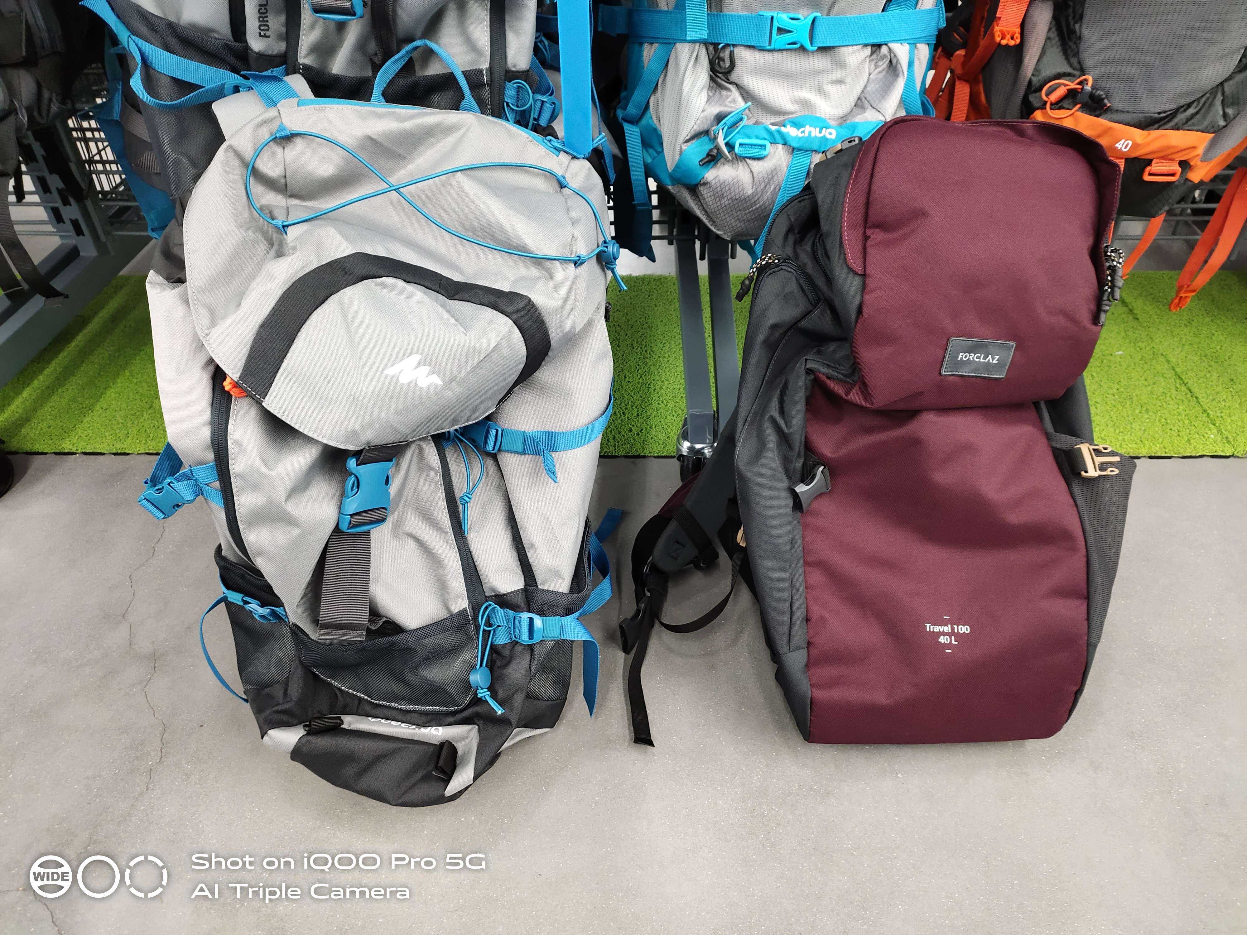 迪卡侬背包有什么功能,迪卡侬旅行背包好用吗