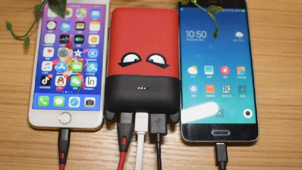 双输出、性能澎湃、魔力十足：爱国者小魔兽MS100移动电源